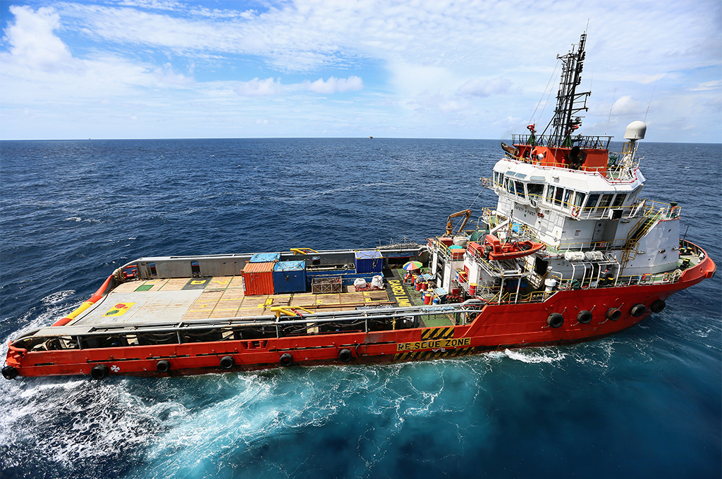 marine cabin supplies, ship cabin essentials, vessel bedding and linens, maritime toiletries, onboard hygiene products, crew living necessities, marine accommodation supplies, ship comfort products, vessel housekeeping items, seafarer personal care